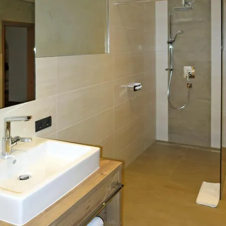 Bergart By Interhome Fügen